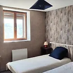 De L'aubespy Ferienhaus